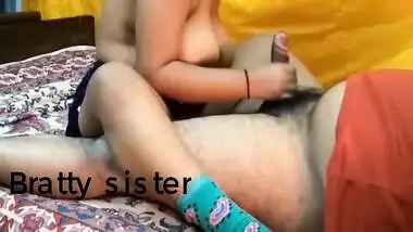 Indian Desi Bhabhi, Indian Bhabhi And Desi Bhabhi - Desi Ultra Close-up Homemade Blowjob, Mms