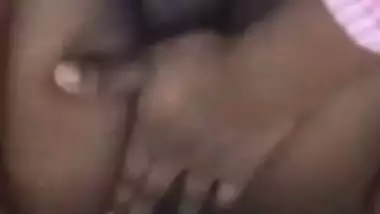 Horny girl pissing and desi fingering with moans