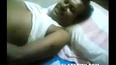 Telengana mature aunty sucking her lover’s cock and hard fucked on cam