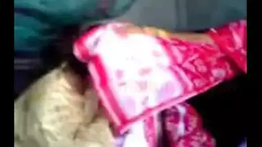 Porn video of an amateur couple enjoying a romantic private time together